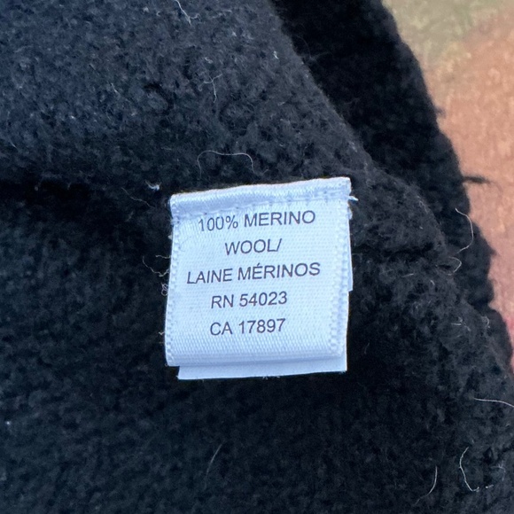 BANANA REPUBLIC - Vintage Italian Merino Wool One Button Closure Shrug - Picture 11 of 13